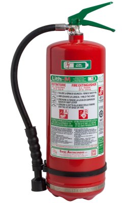 6 L Foam Fire Extinguisher to stop the combustion of a lithium battery - Model 22066-45